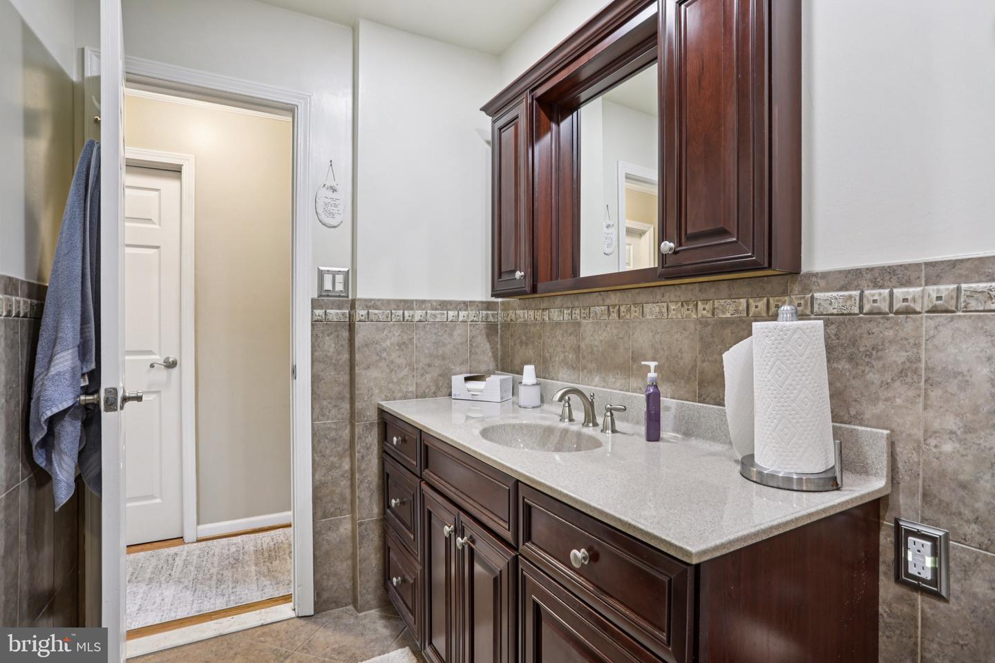 24 Brookstone Dr
