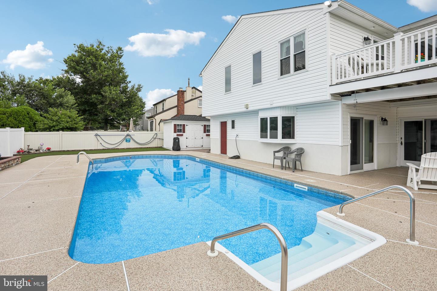 24 Brookstone Dr