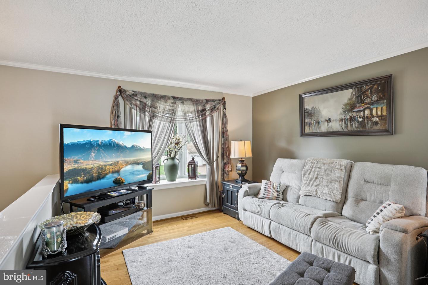 24 Brookstone Dr