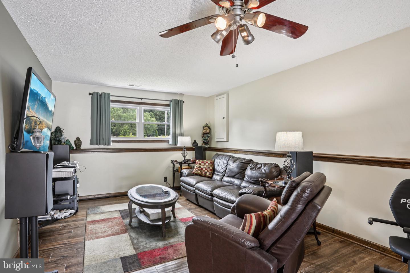 24 Brookstone Dr
