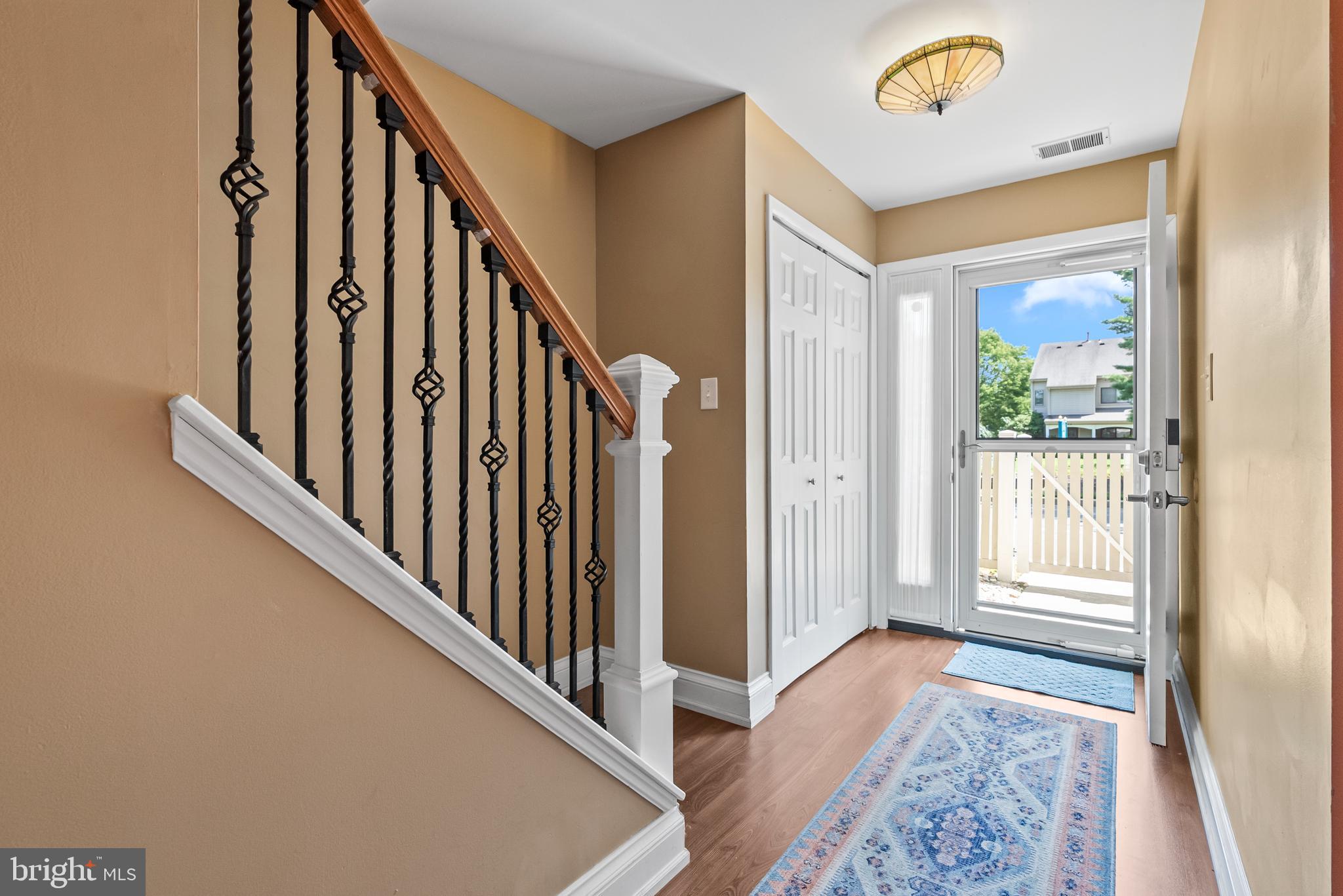 1142 Golden Pond Ct