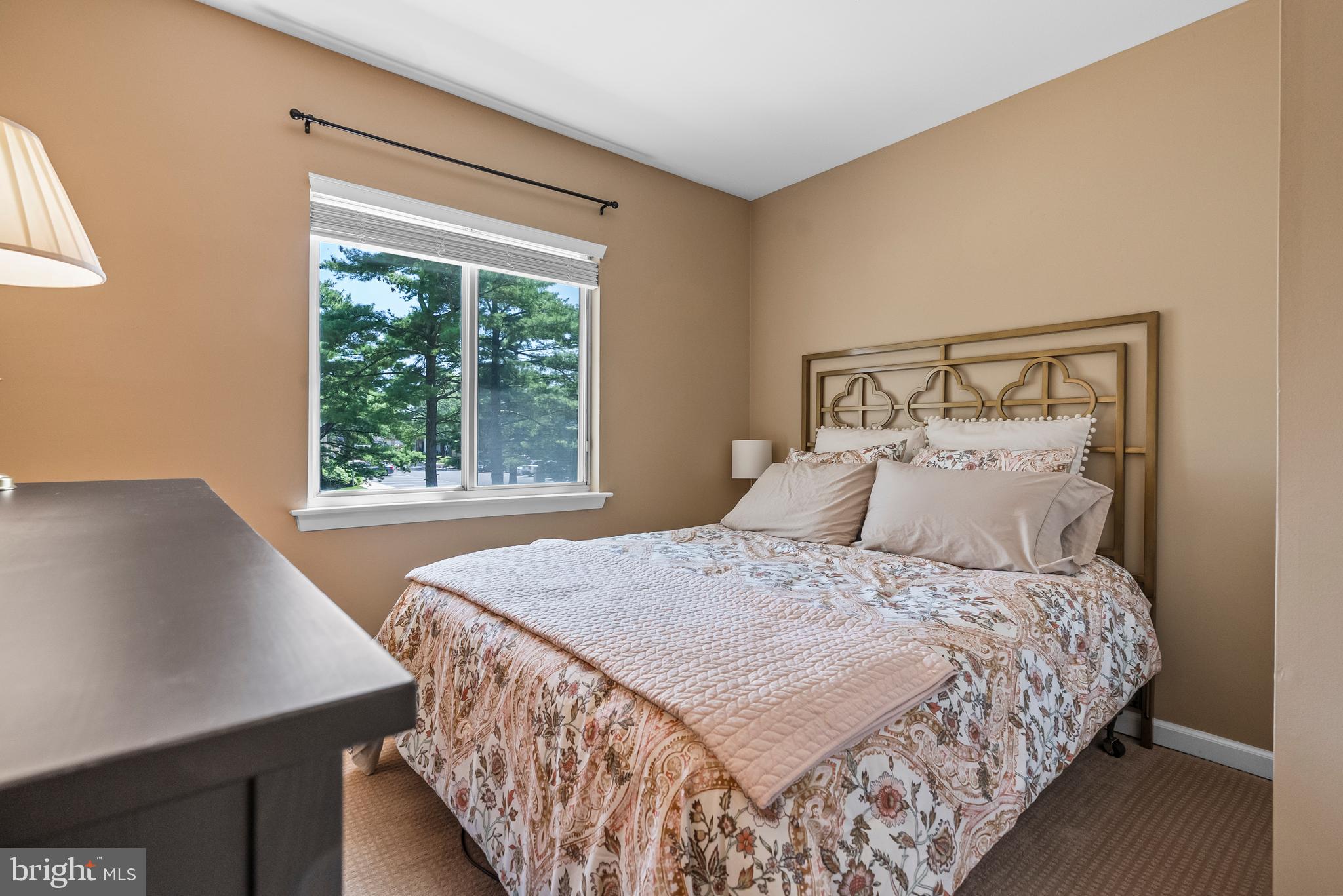 1142 Golden Pond Ct