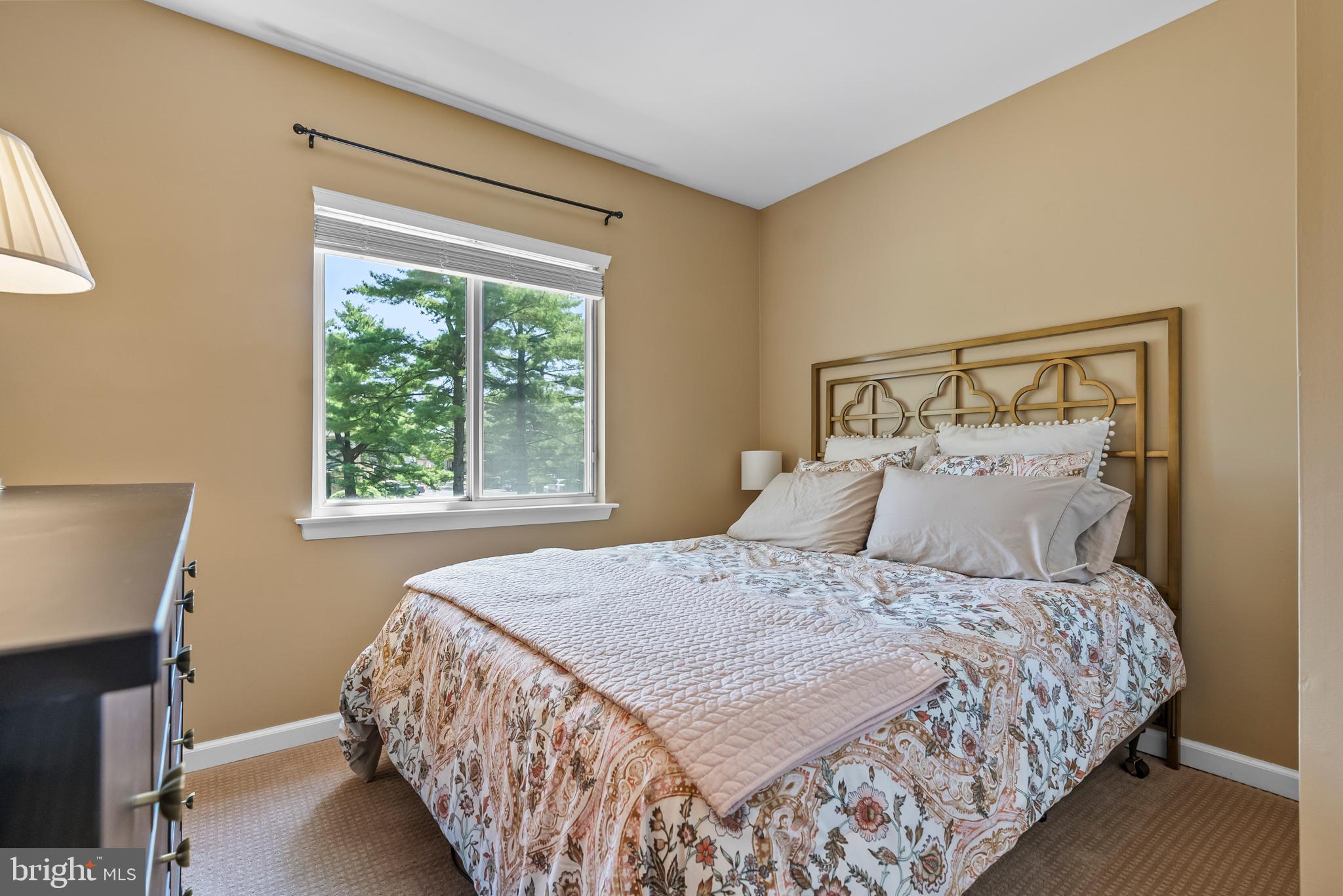 1142 Golden Pond Ct