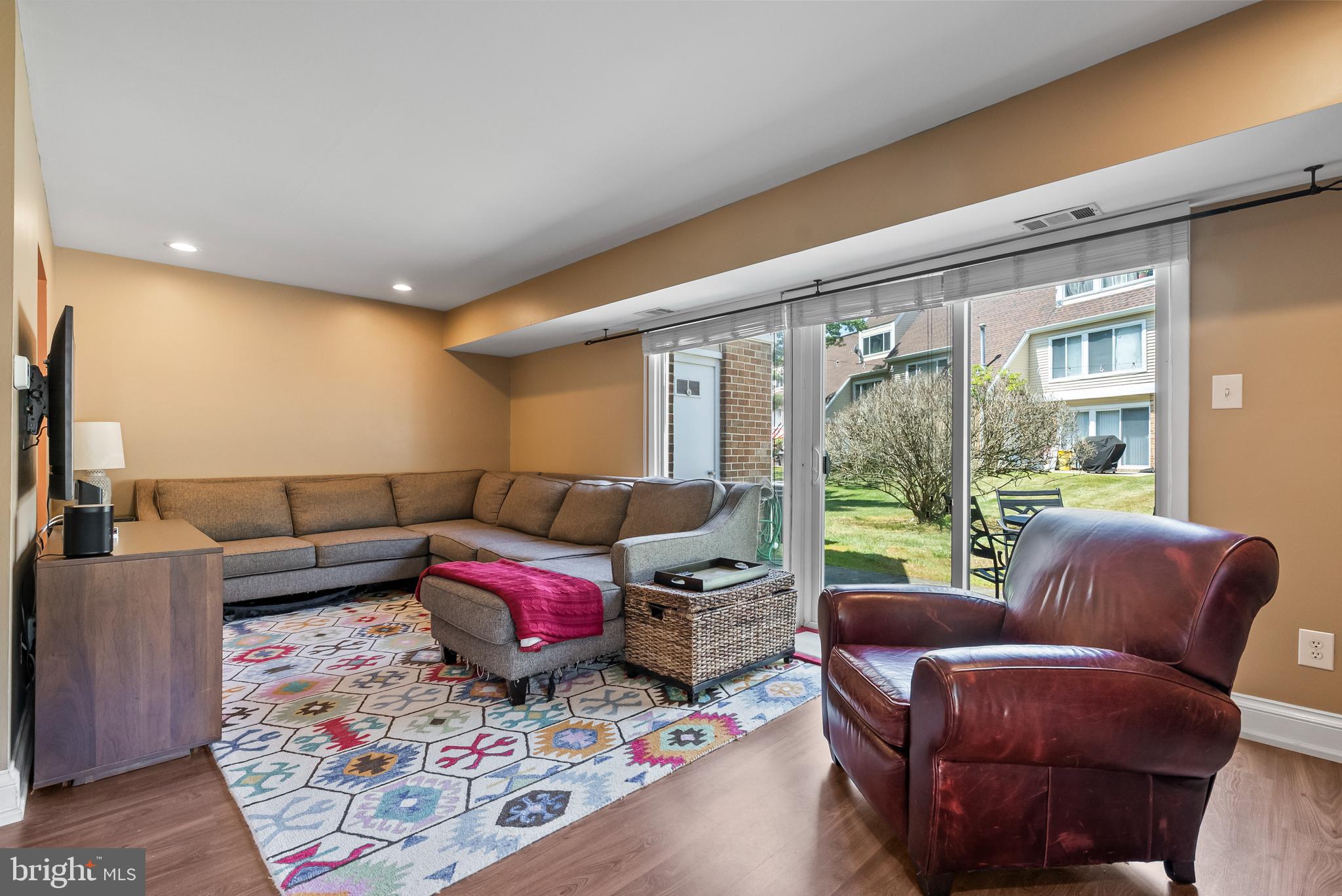 1142 Golden Pond Ct