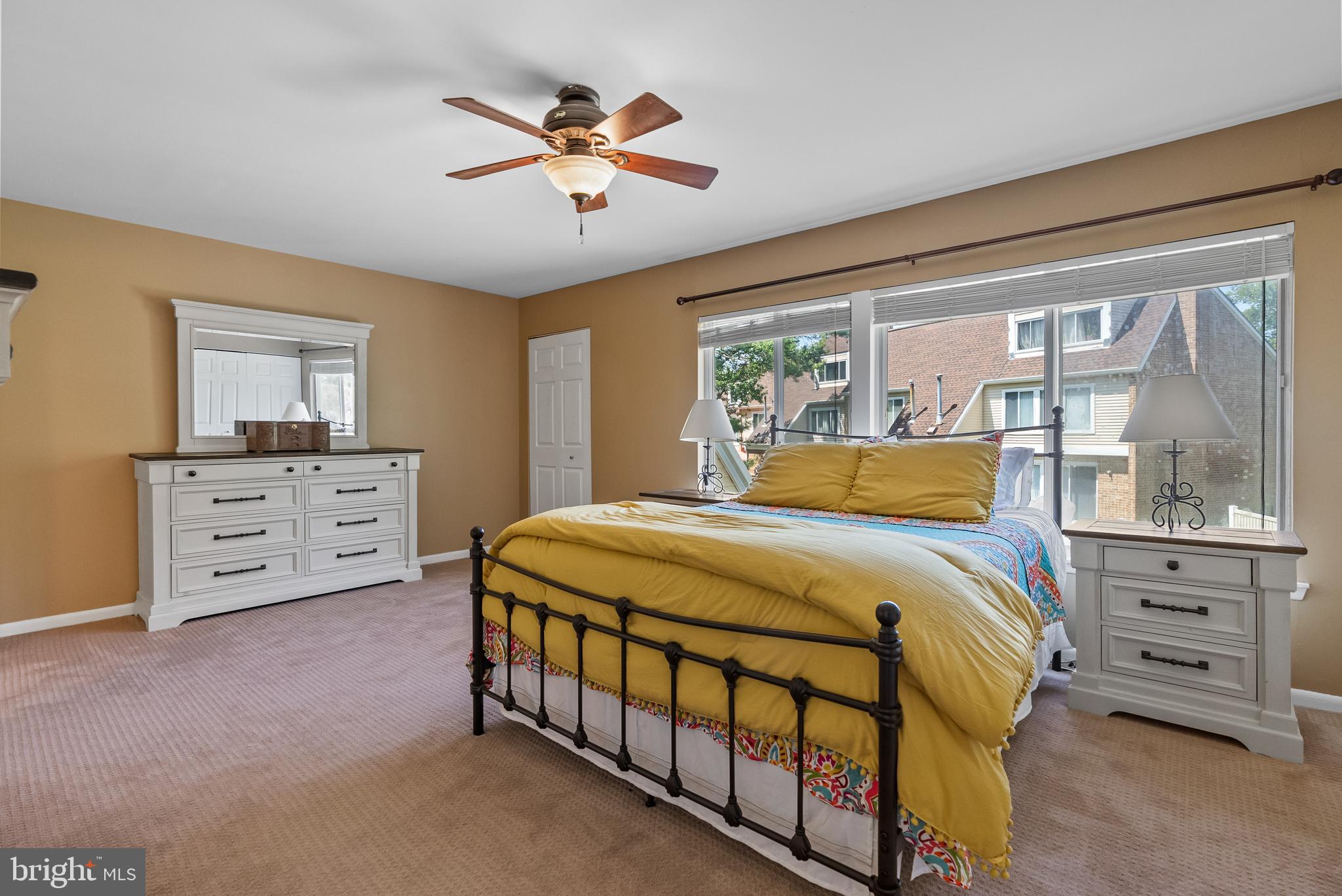 1142 Golden Pond Ct