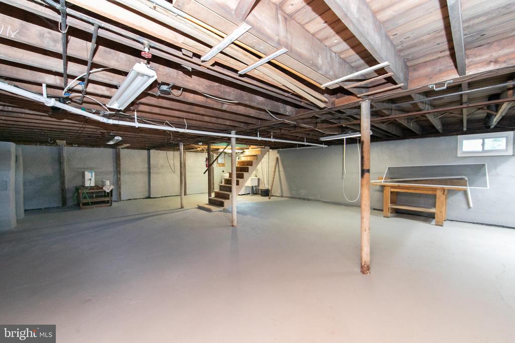 5 S WARWICK ROAD