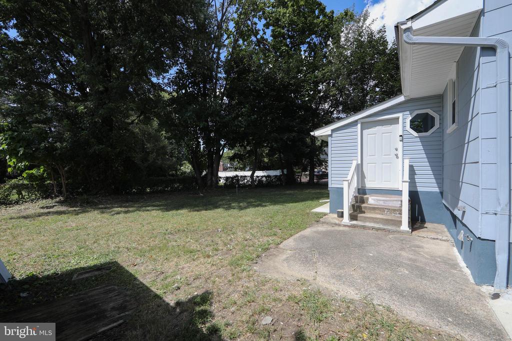 5 S WARWICK ROAD
