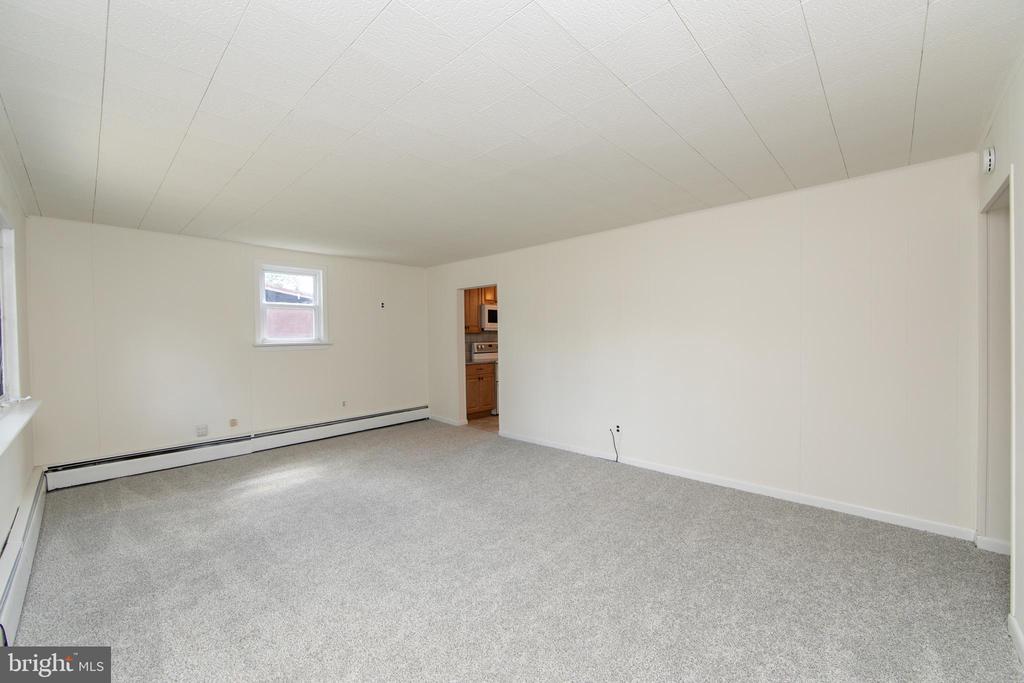 5 S WARWICK ROAD