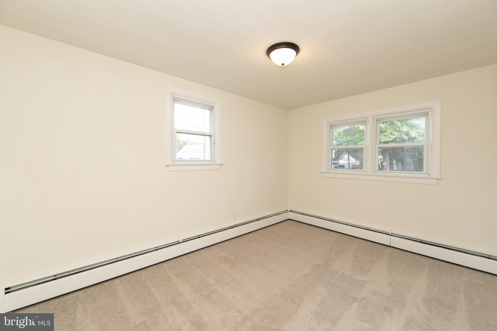 5 S WARWICK ROAD