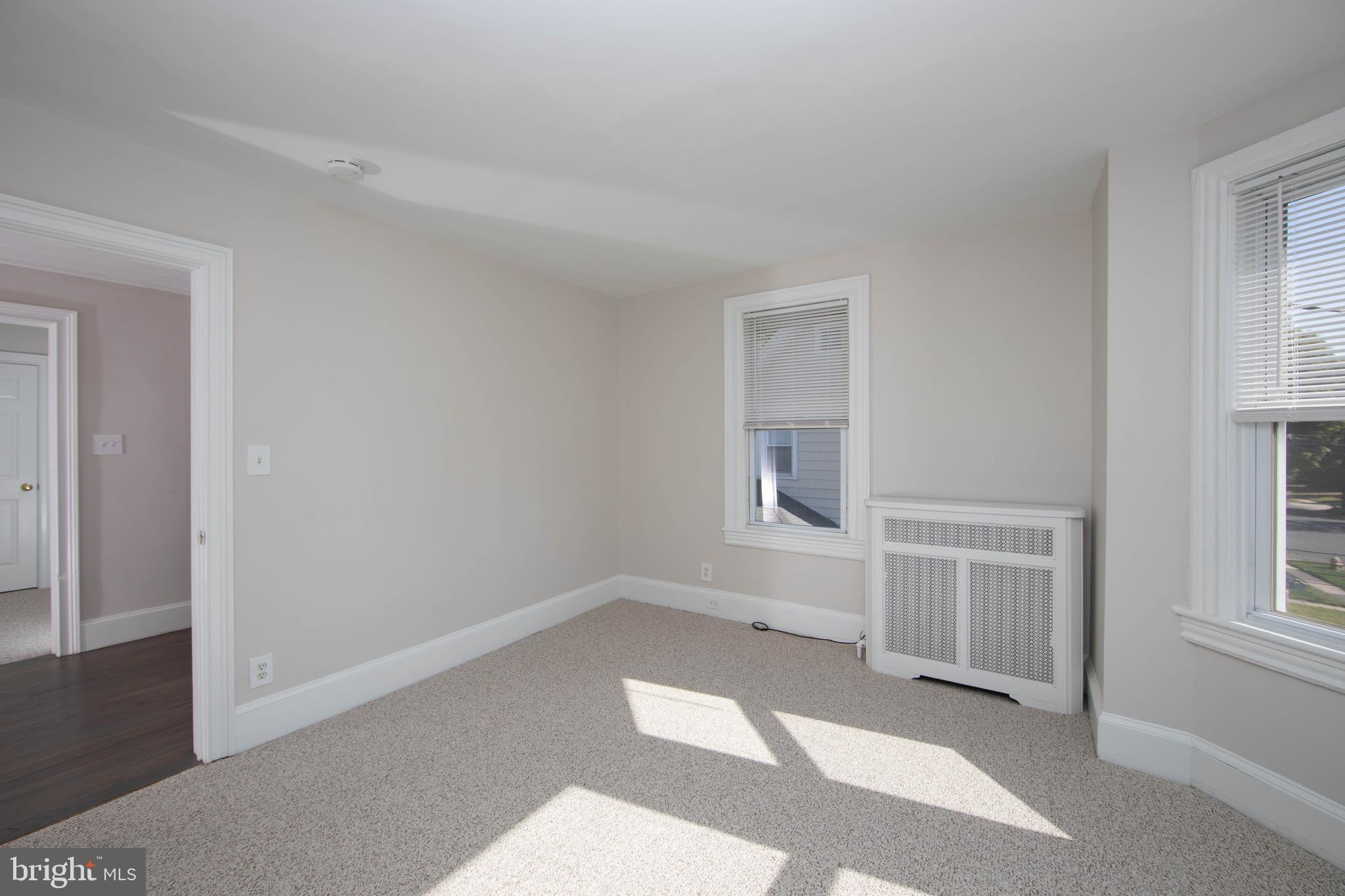 911 ELDRIDGE AVENUE B