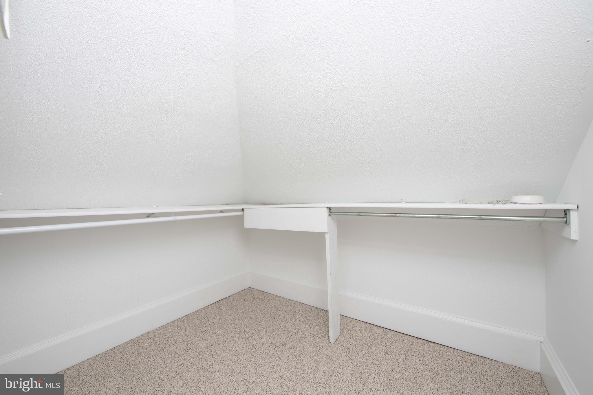 911 ELDRIDGE AVENUE B