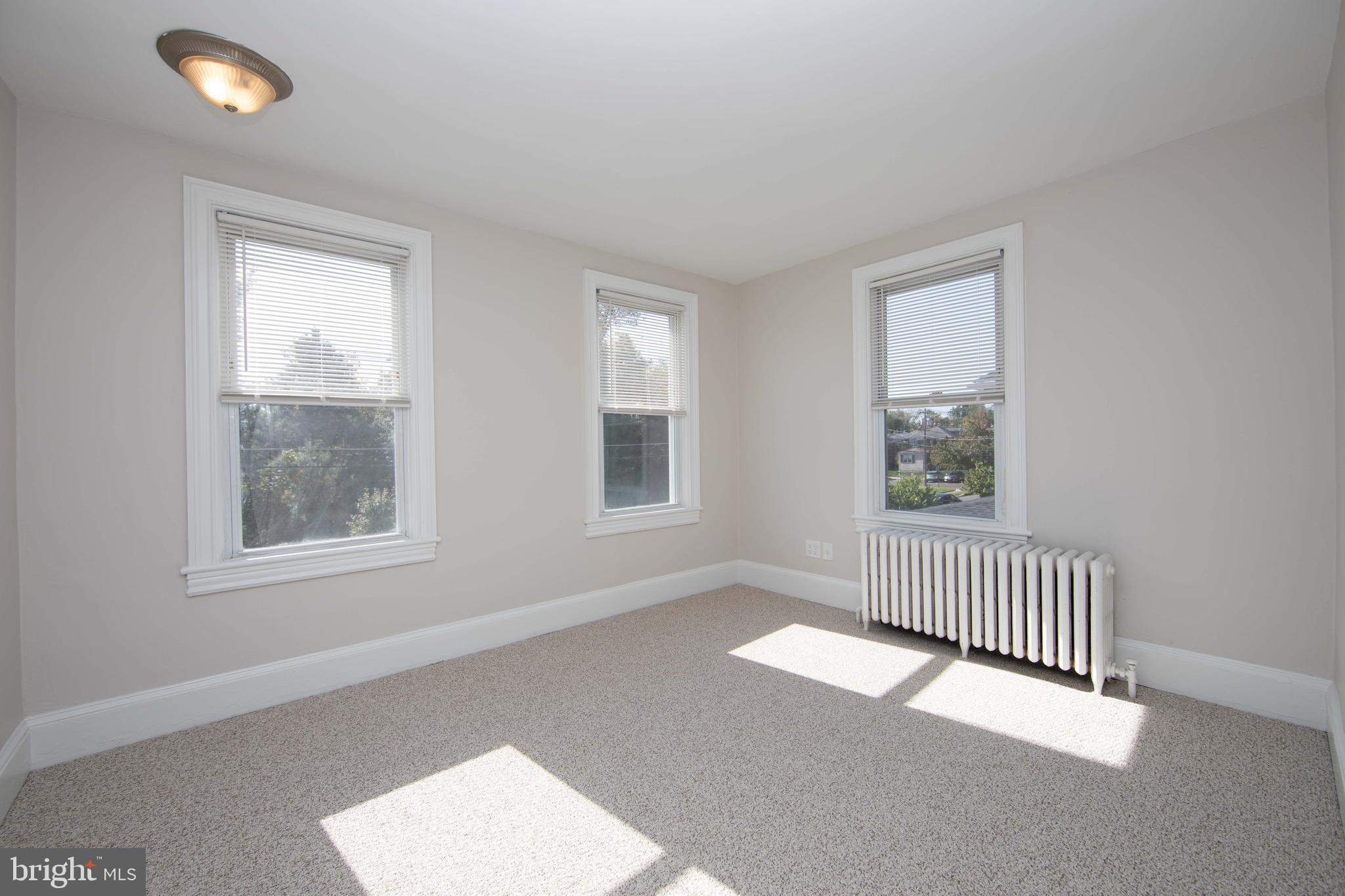 911 ELDRIDGE AVENUE B