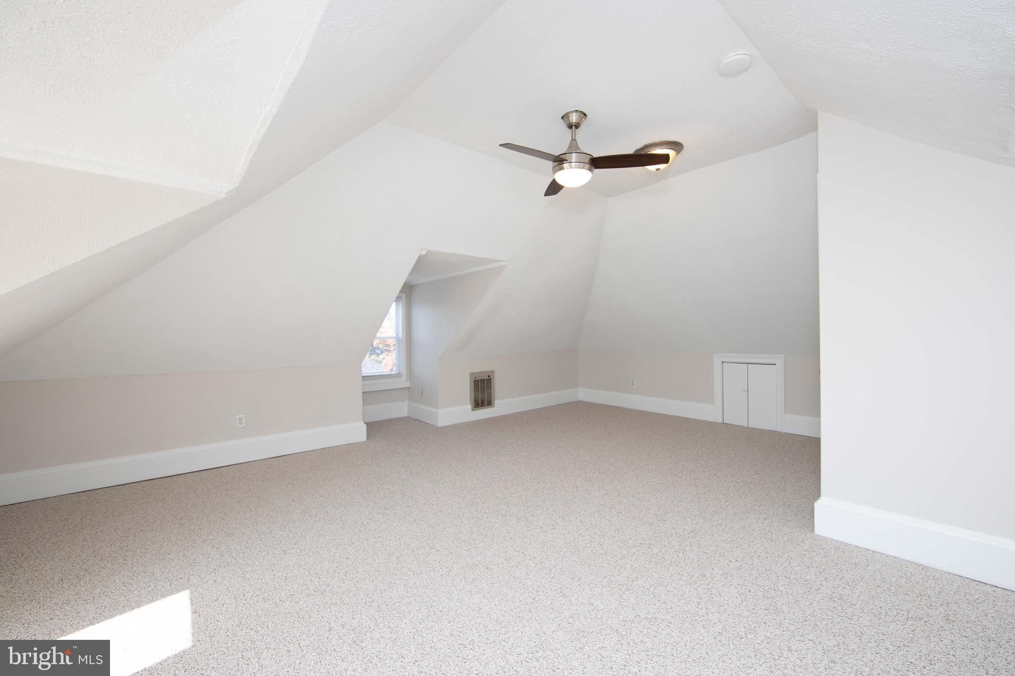 911 ELDRIDGE AVENUE B