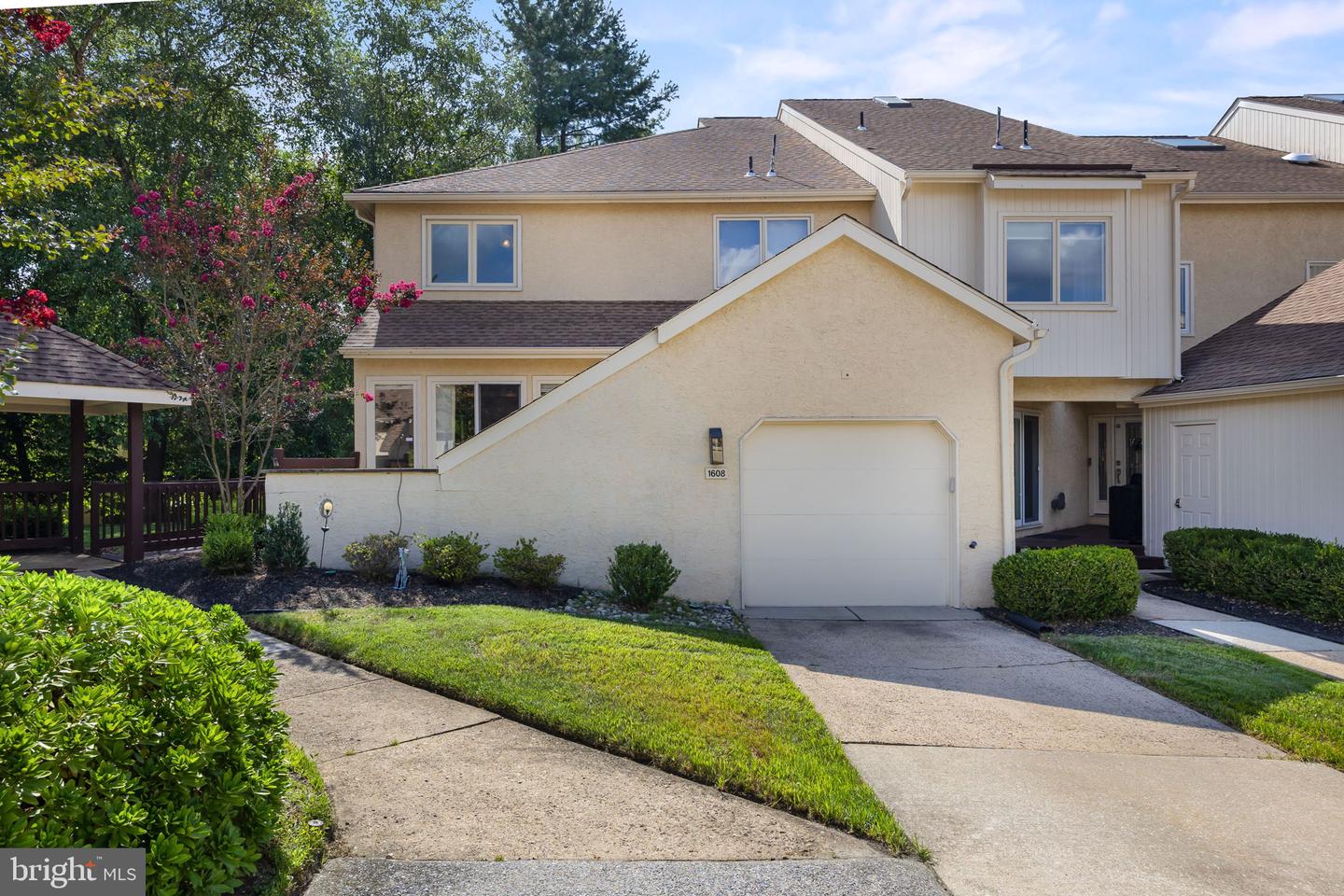 1608 Chanticleer