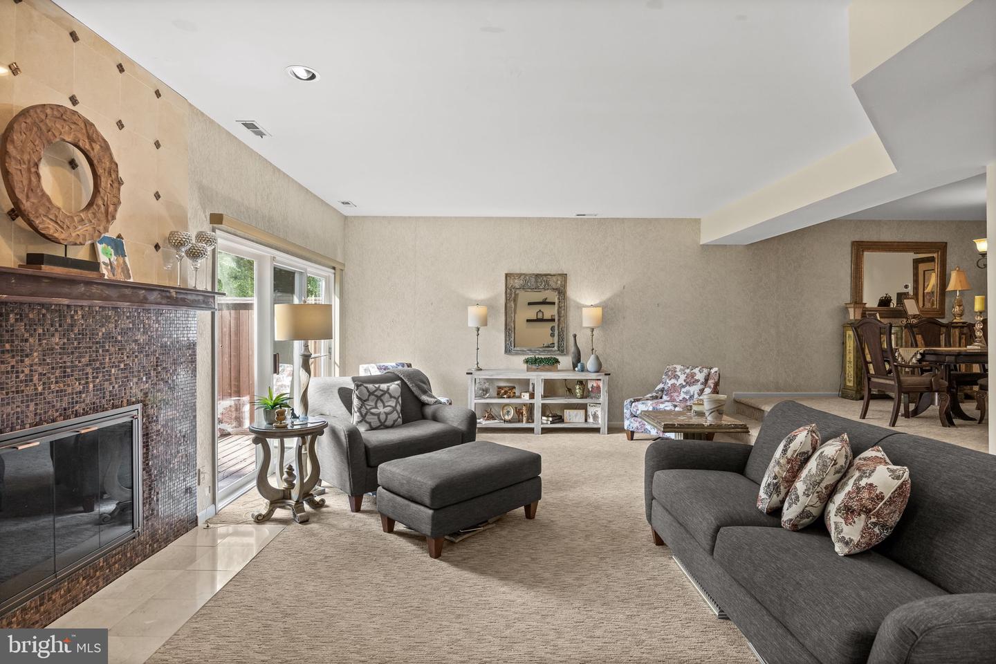 1608 Chanticleer
