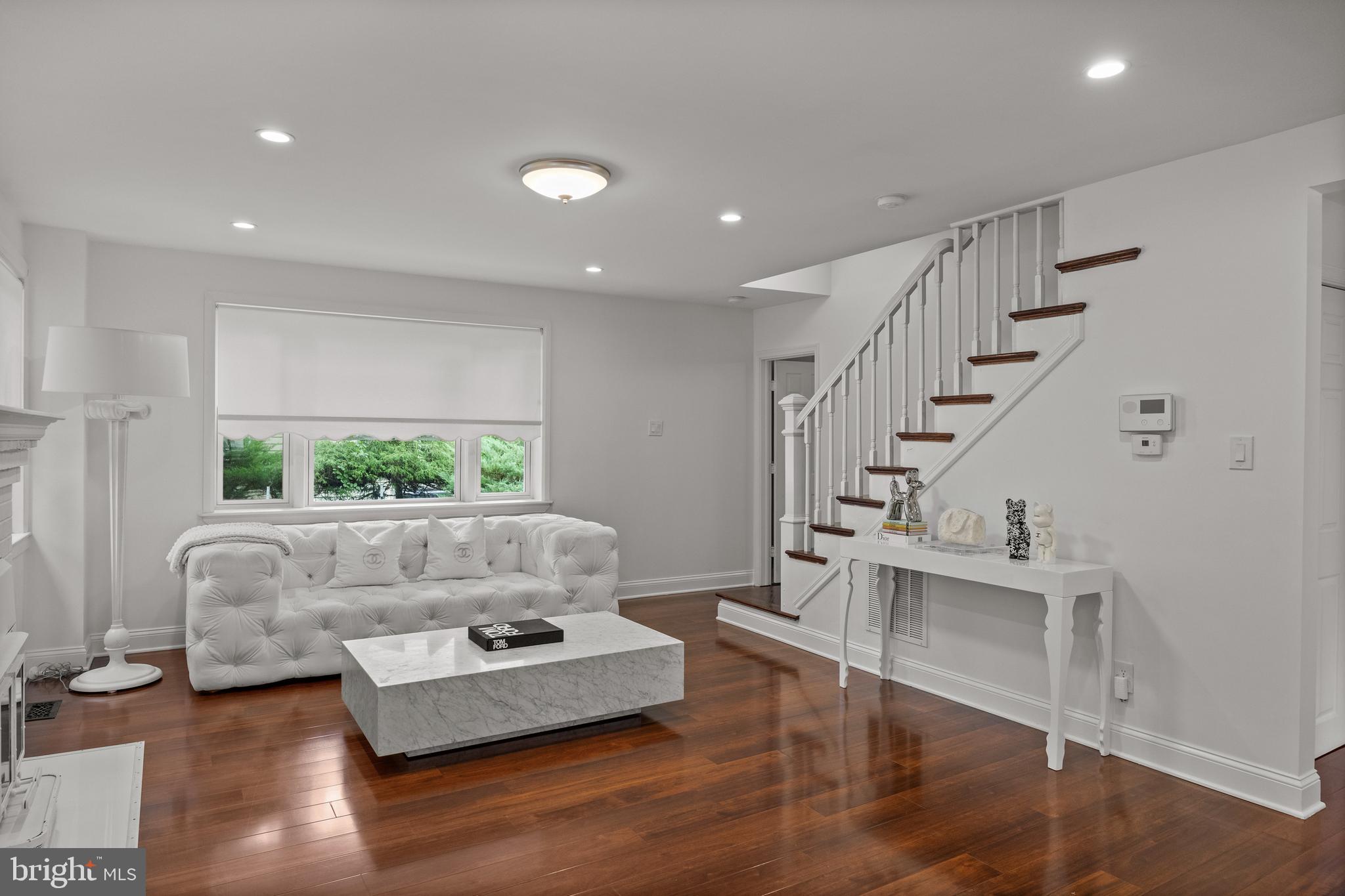 18 E Ormond Ave