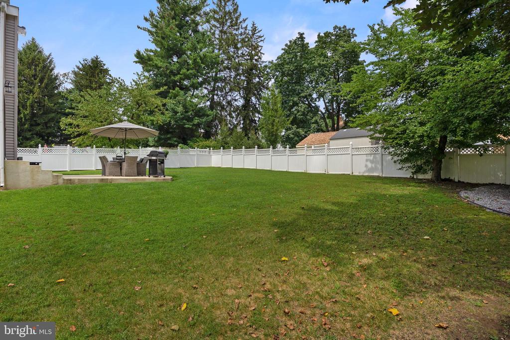 18 E Ormond Ave