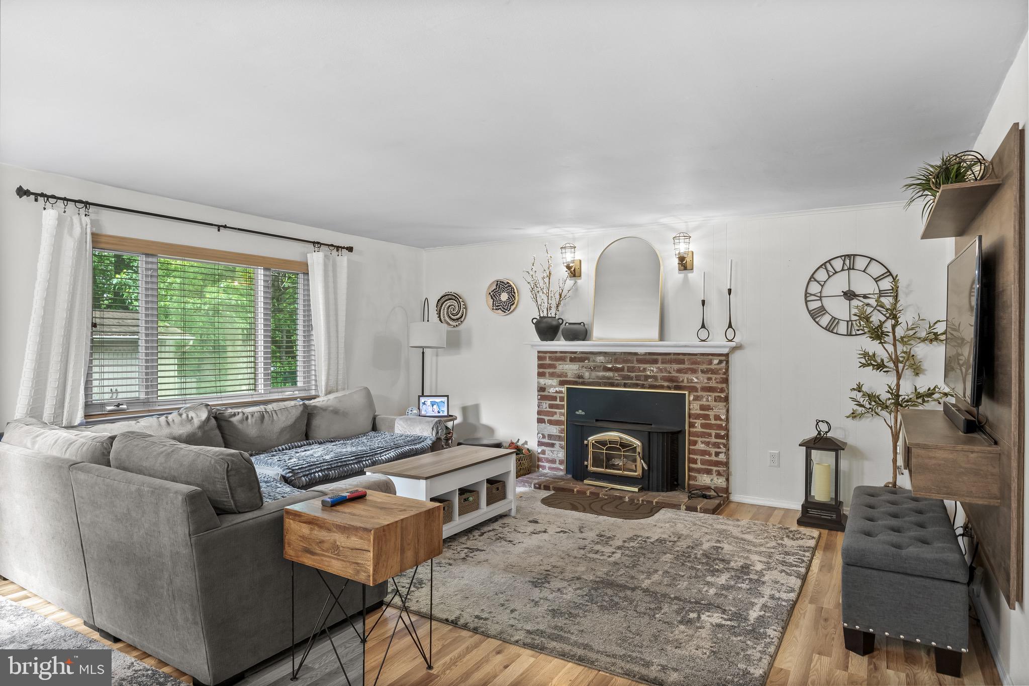 659 Guilford Rd