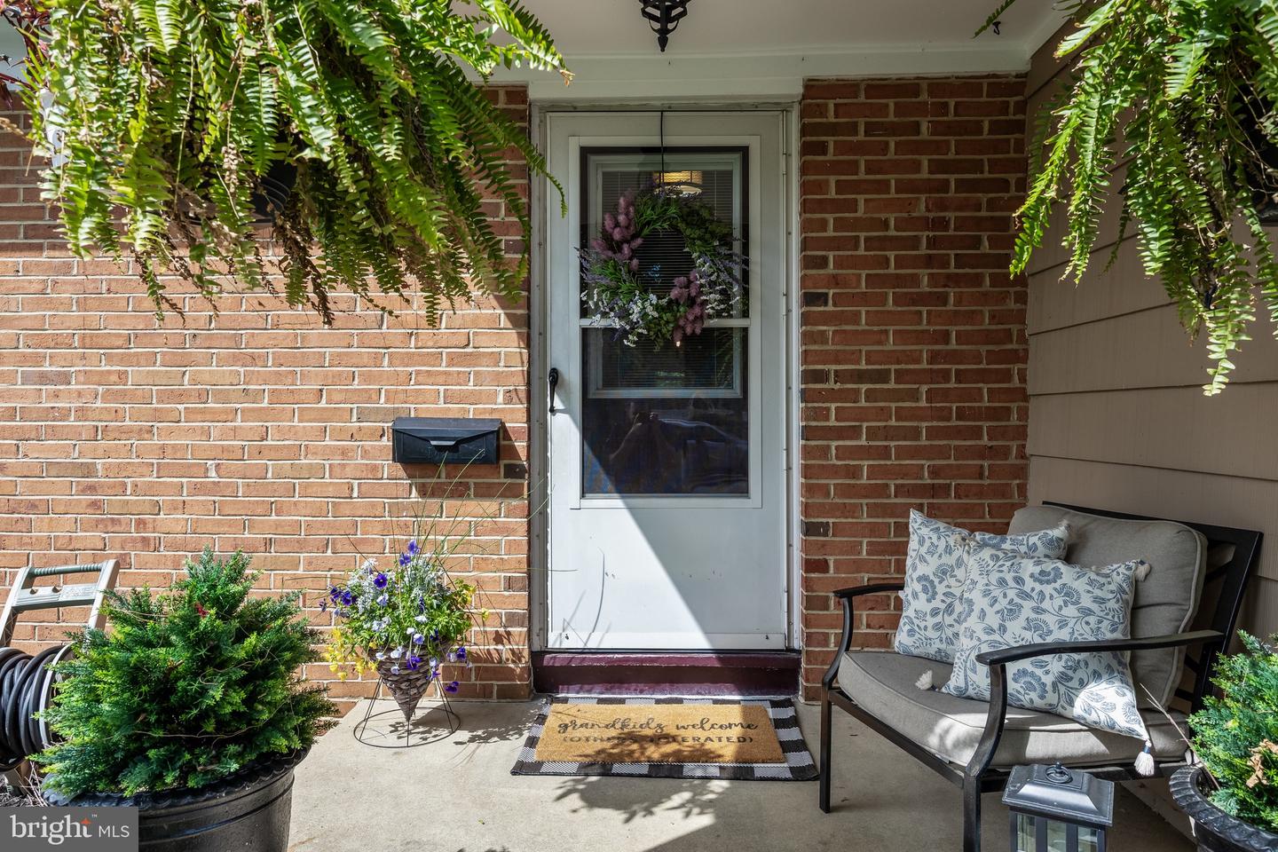 659 Guilford Rd