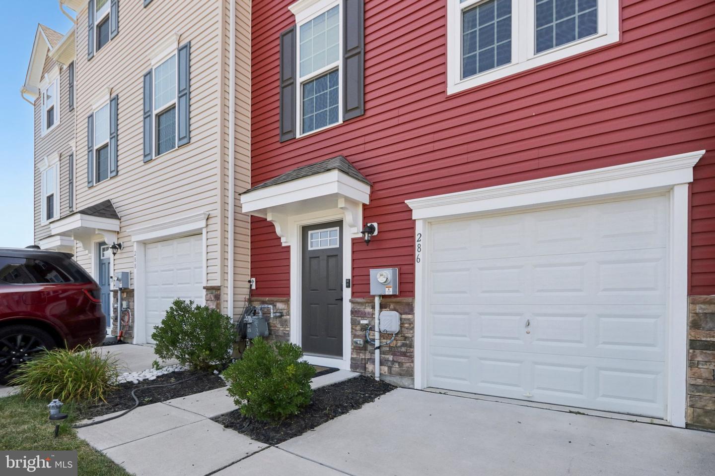 286 Freedom Way