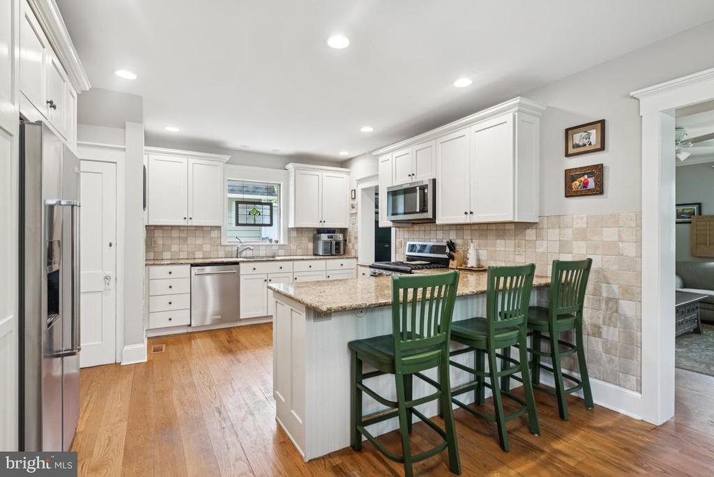 44 EVERGREEN LANE