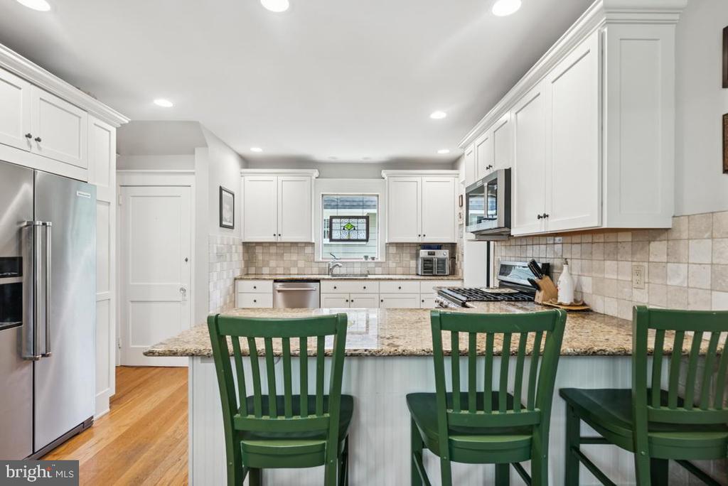 44 EVERGREEN LANE