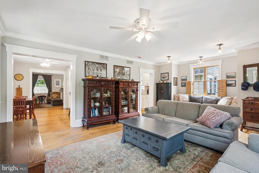 44 EVERGREEN LANE