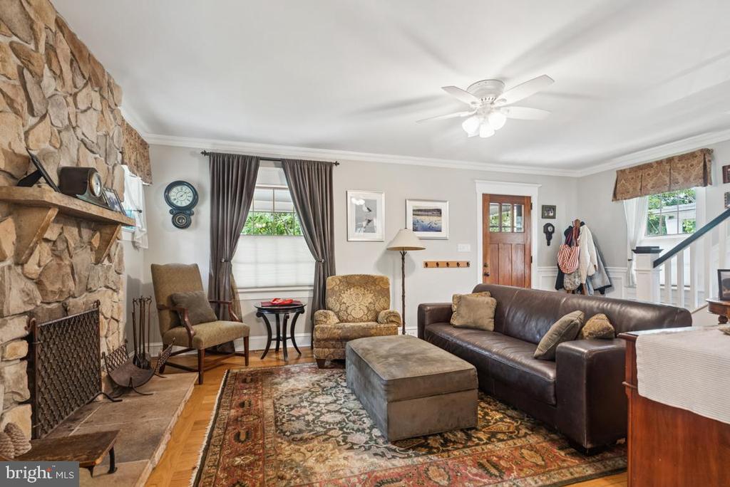 44 EVERGREEN LANE