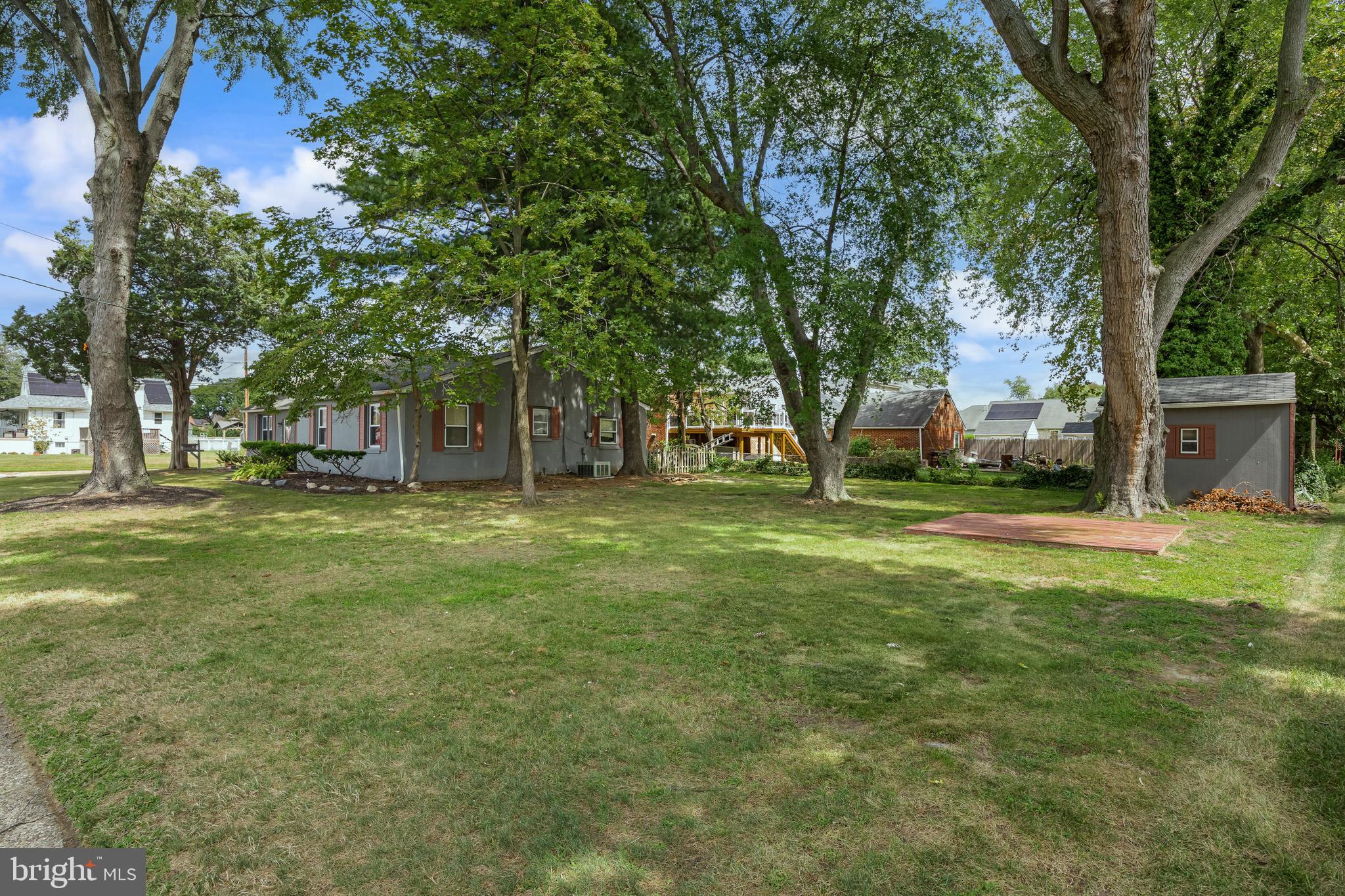102 LINCOLN AVENUE