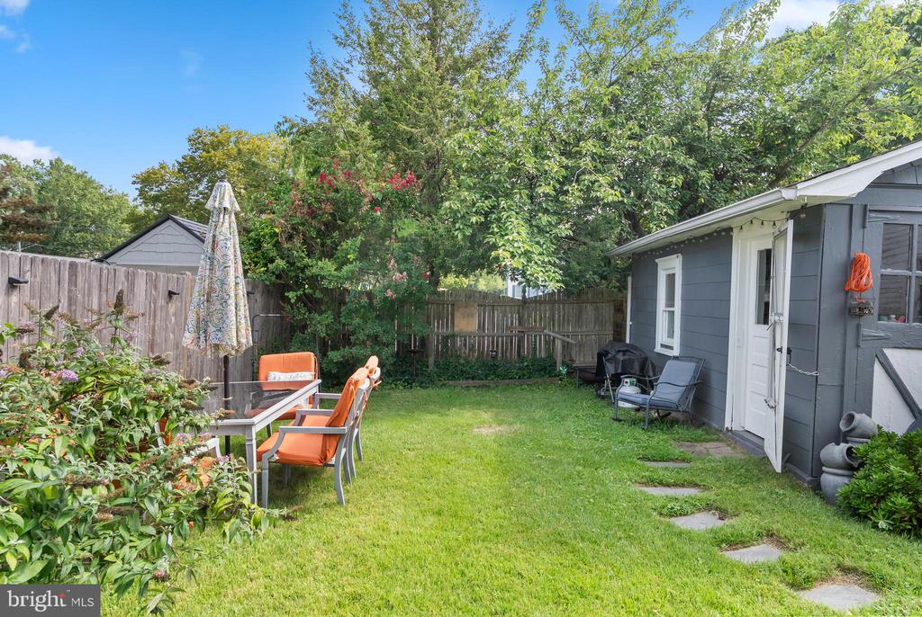 743 WILLITTS AVENUE