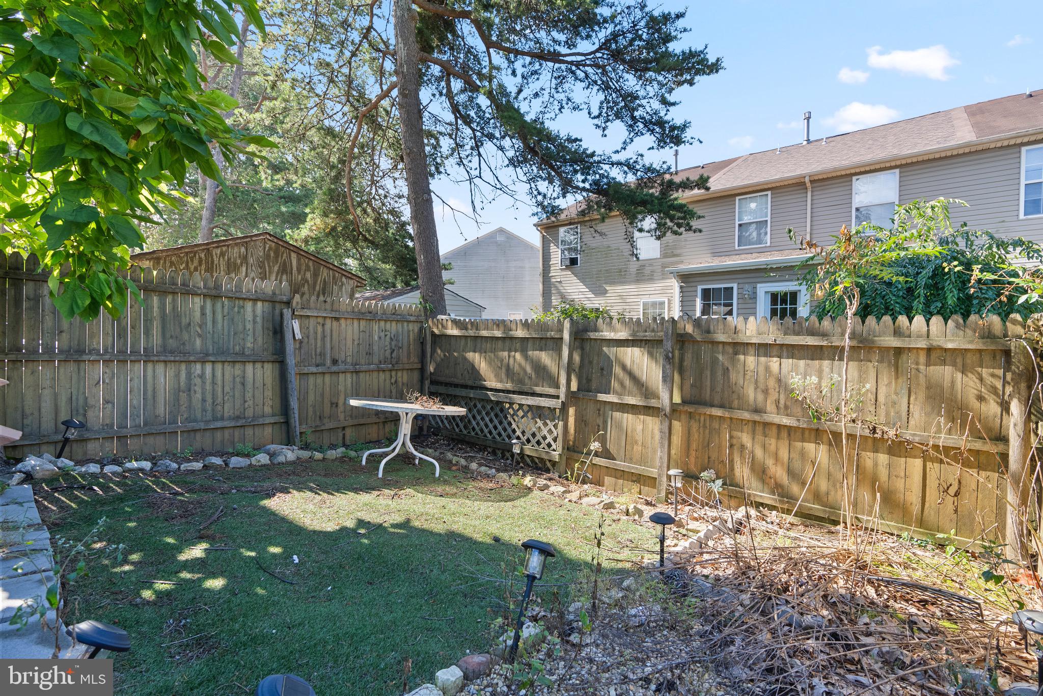 2297 MEMORIAL COURT