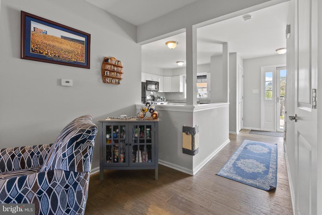 2297 MEMORIAL COURT