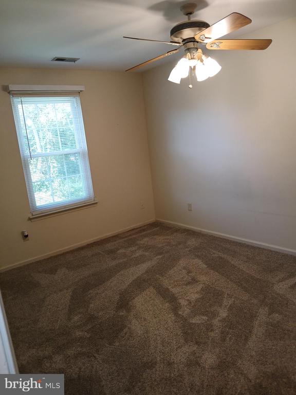 1803 HUNTINGDON MEWS