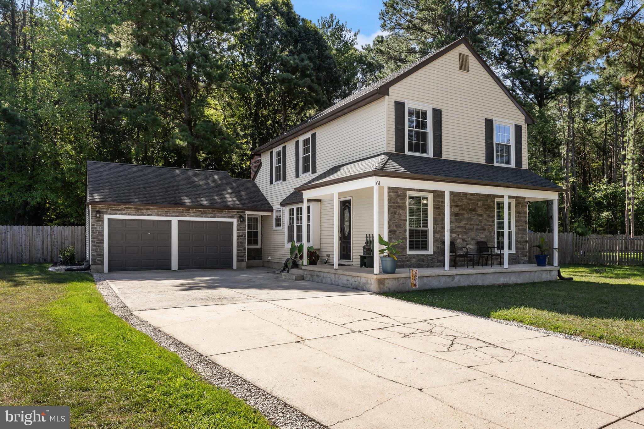 61 SHORELINE DRIVE