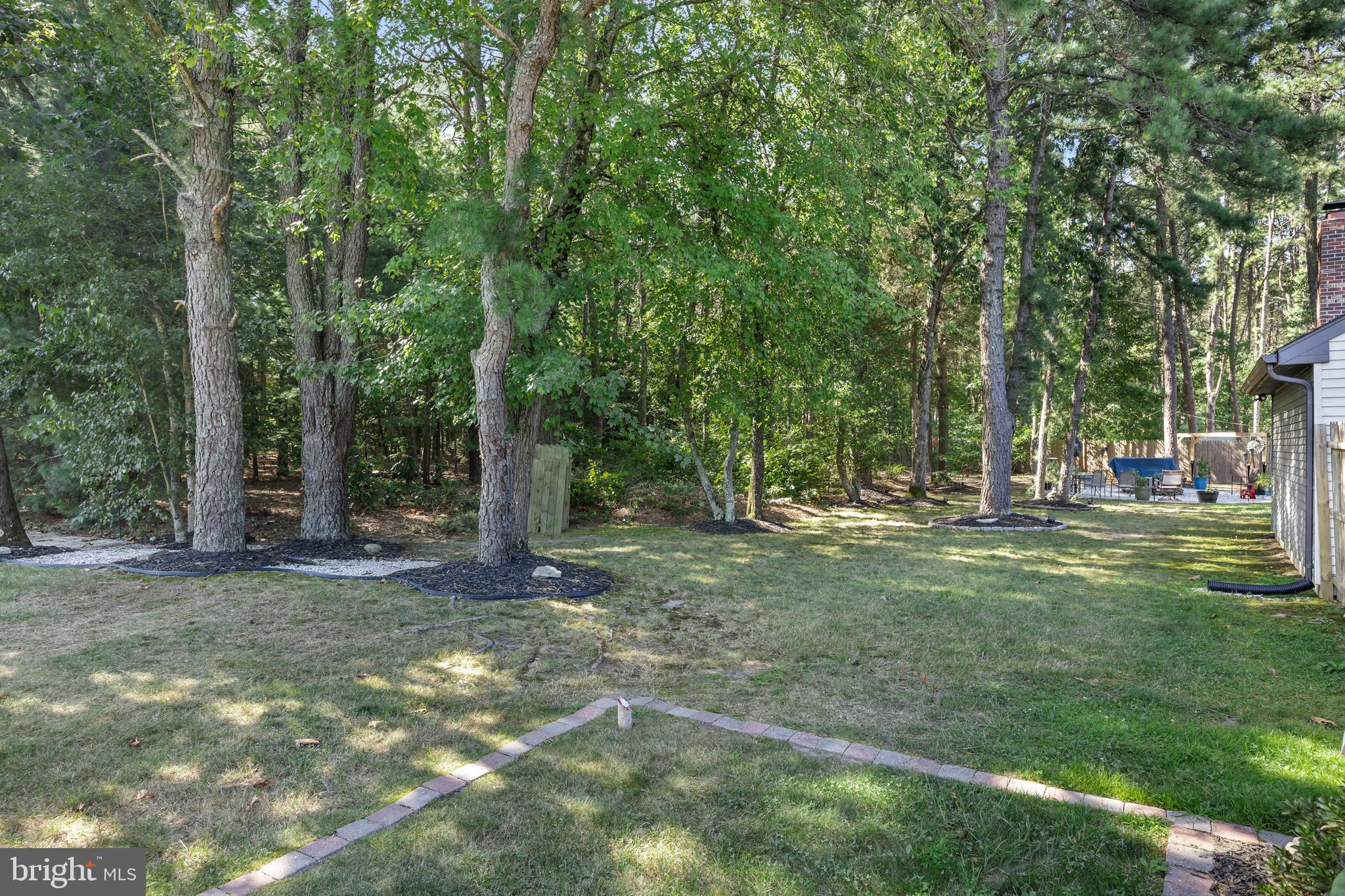 61 SHORELINE DRIVE
