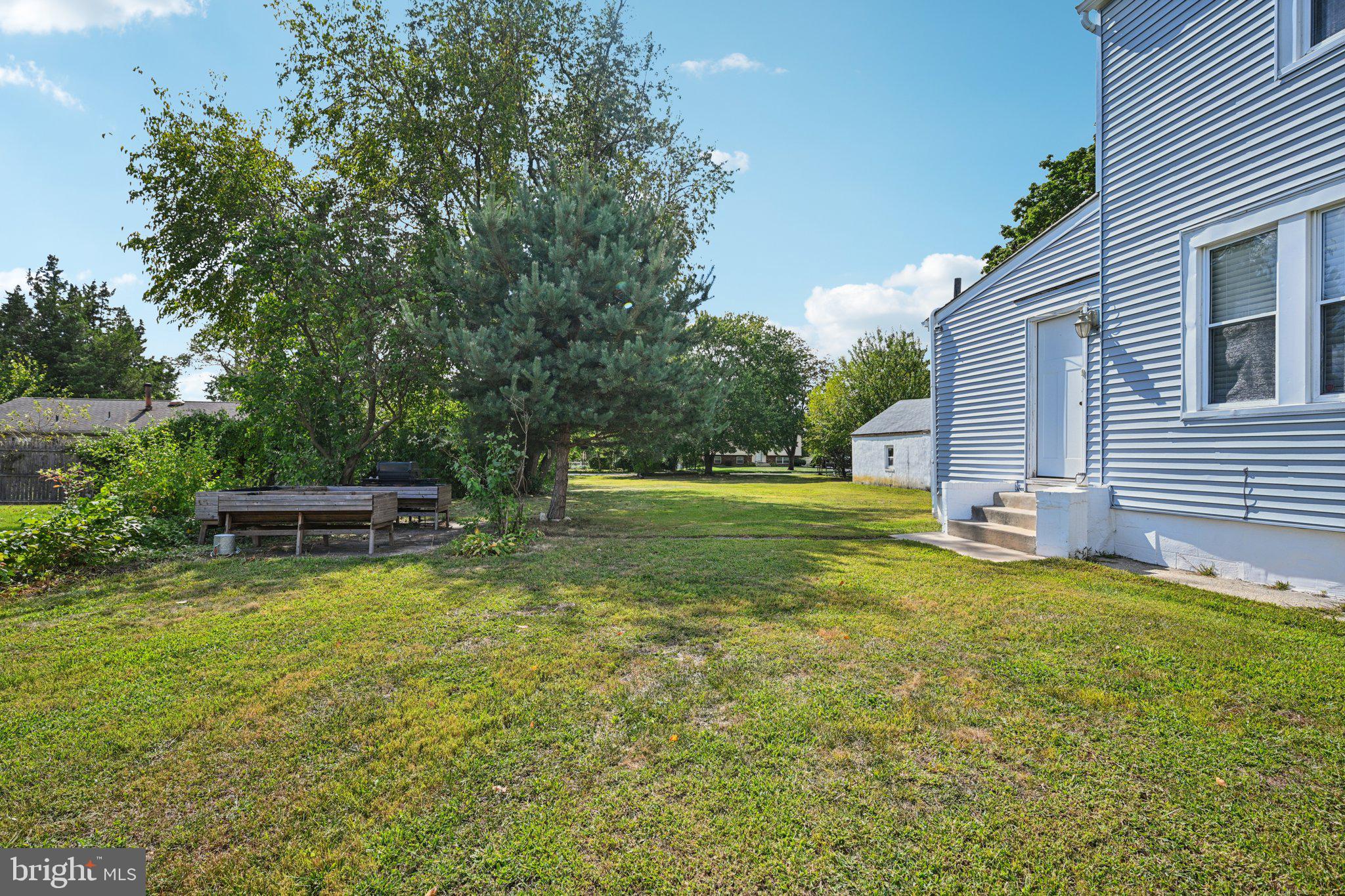 95 WARREN AVENUE