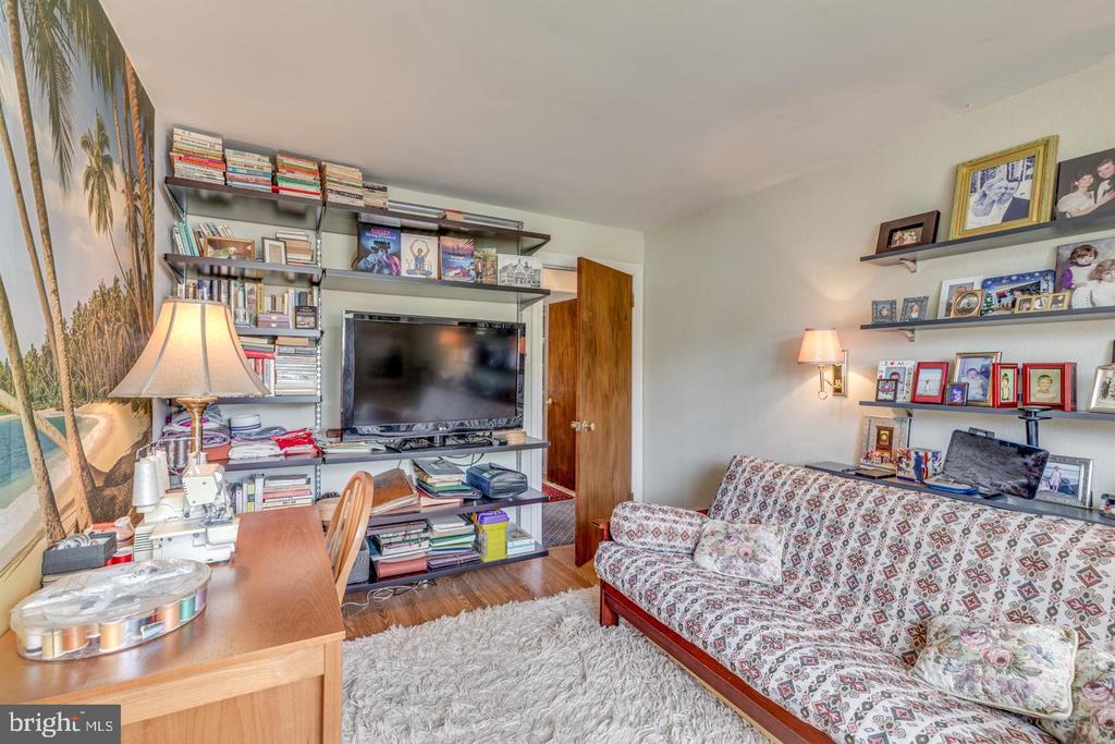 209 HARVEST ROAD