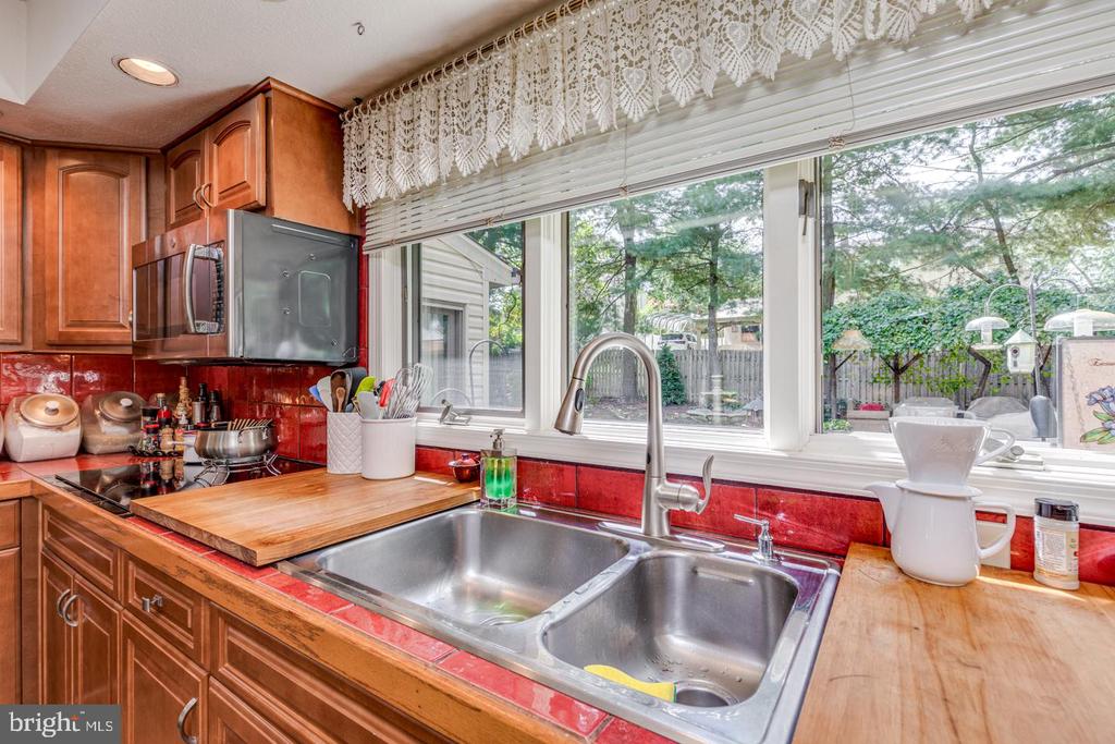 209 HARVEST ROAD