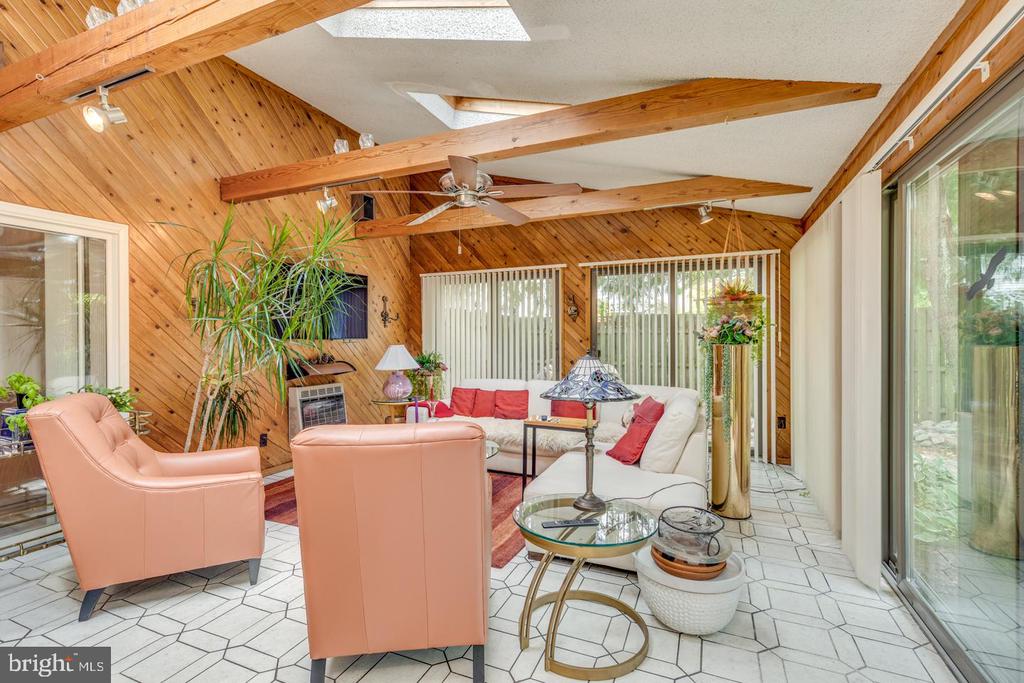 209 HARVEST ROAD