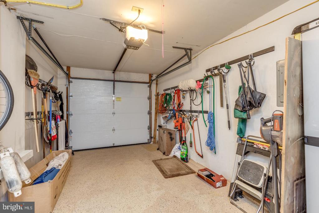 209 HARVEST ROAD