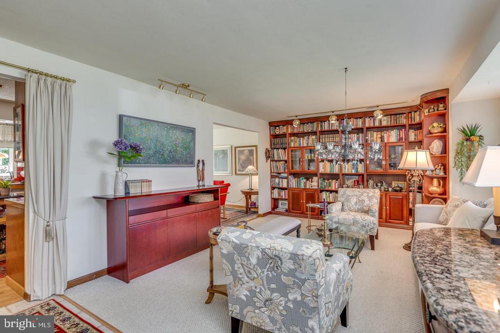 209 HARVEST ROAD