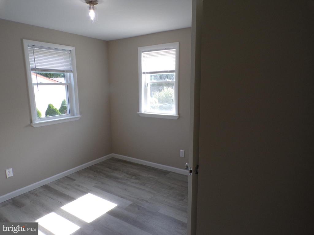2452 HOPEWELL B