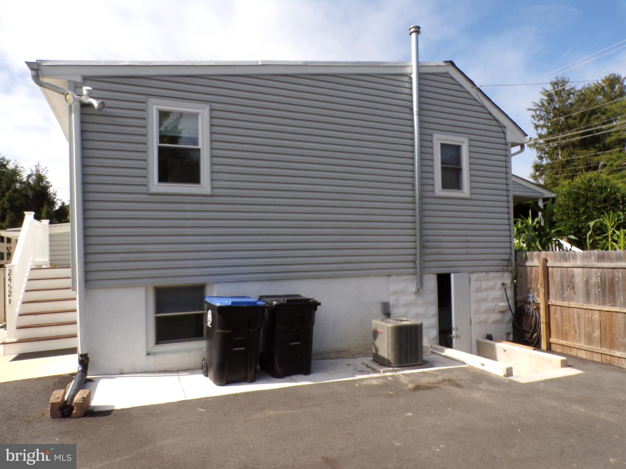 2452 HOPEWELL B