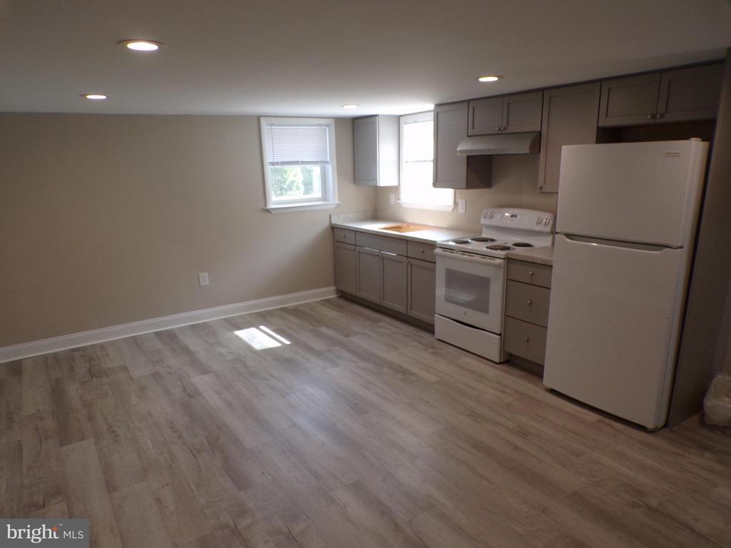 2452 HOPEWELL B