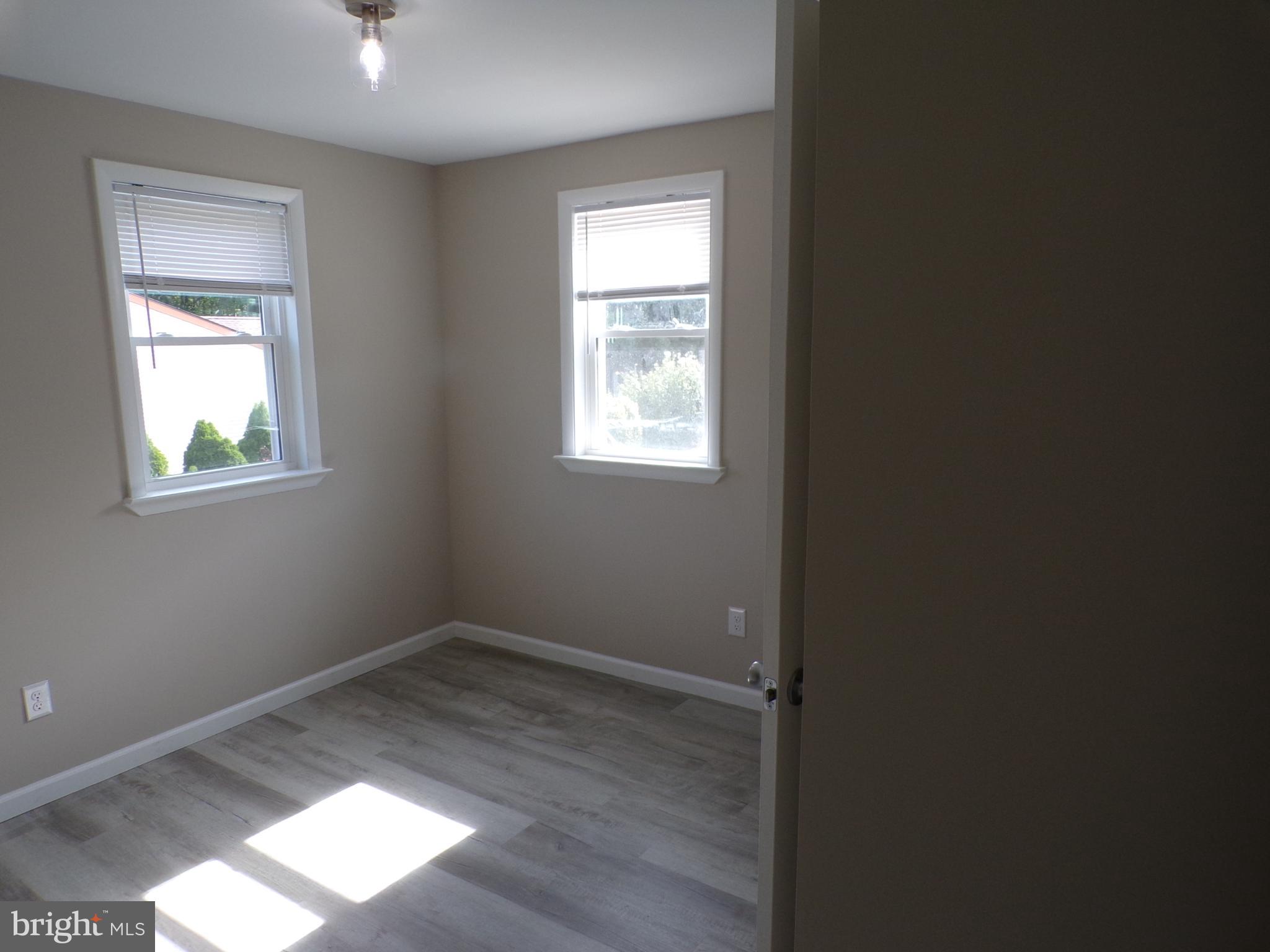2452 HOPEWELL B