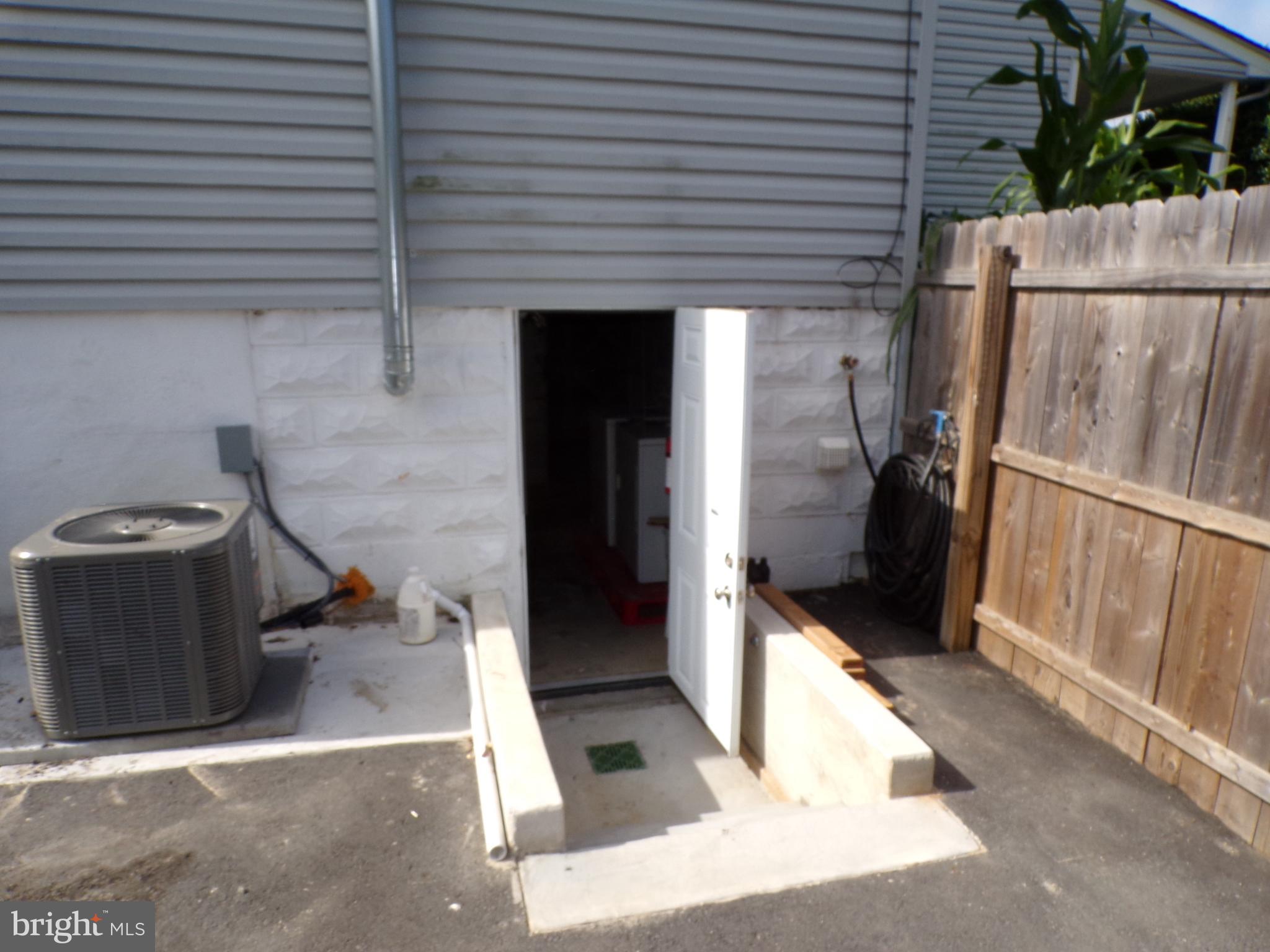 2452 HOPEWELL B