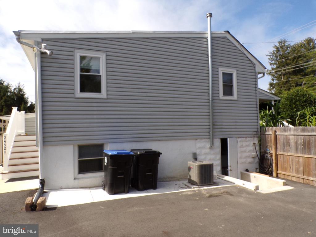 2452 HOPEWELL B