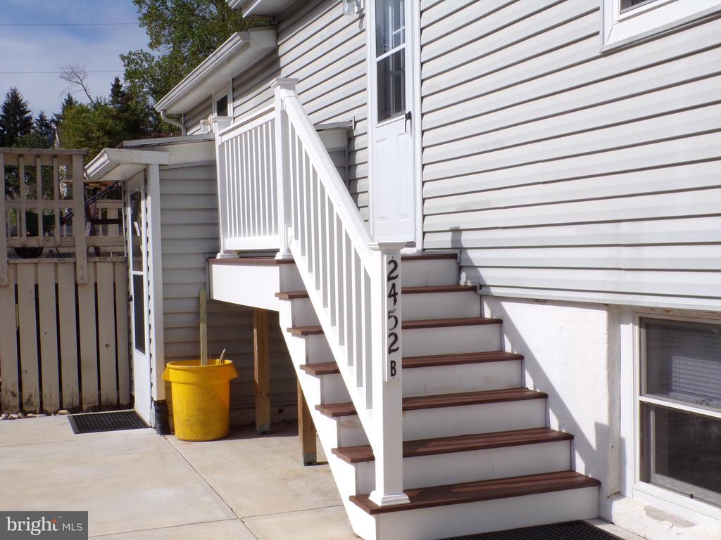 2452 HOPEWELL B