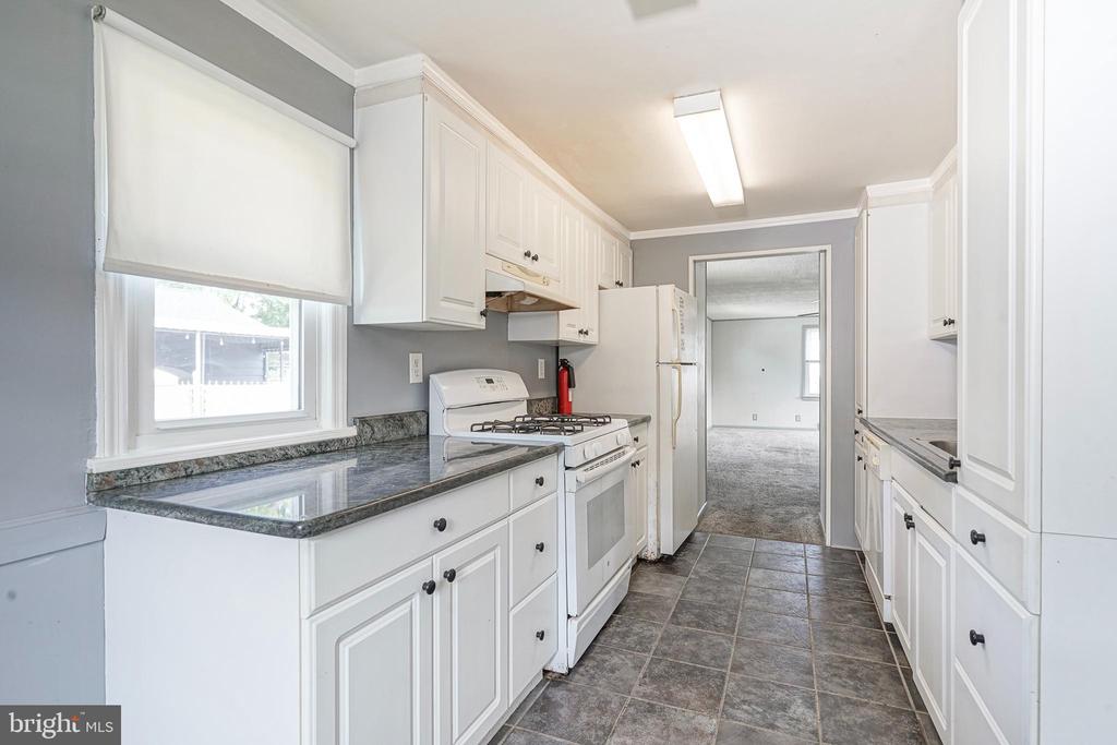 28 JEFFERSON AVENUE
