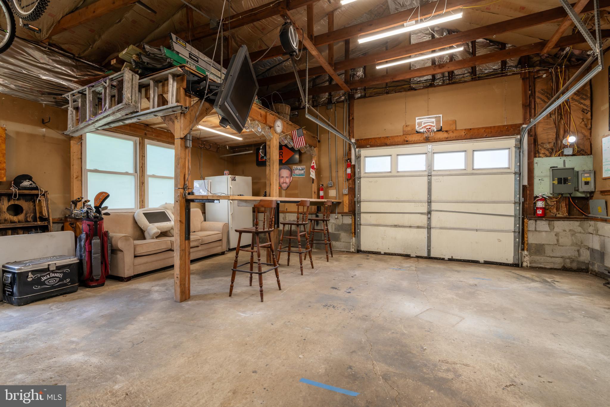 178 CEDARCROFT AVENUE